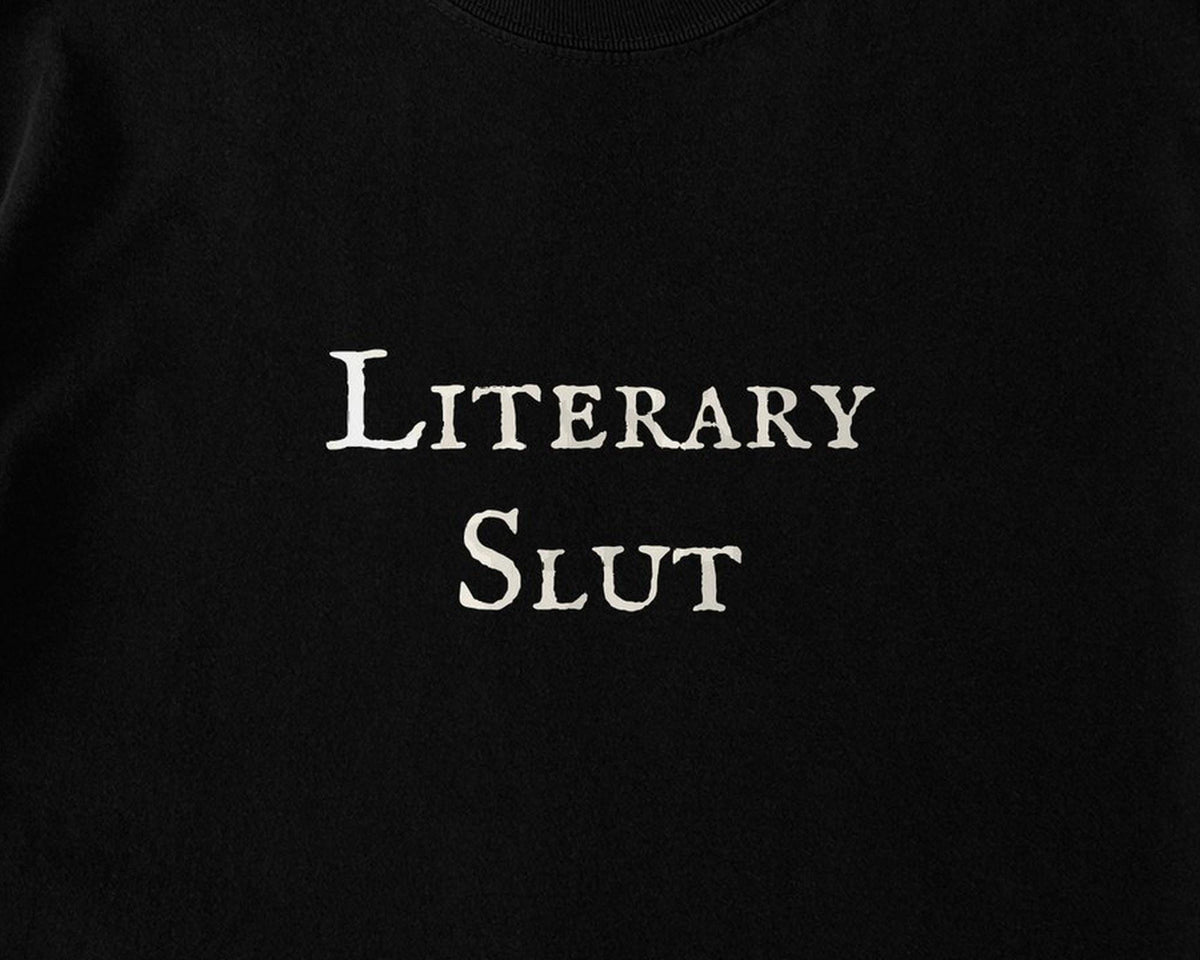 Literary Slut Comfort Colors T-Shirt, Spicy Bookish Garment-Dyed Cotton - FOURFIFTYONE